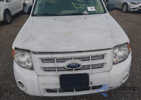 2012 Ford Escape Hybrid z USA, uszkodzony, nr VIN 1FMCU5K36CKB21691